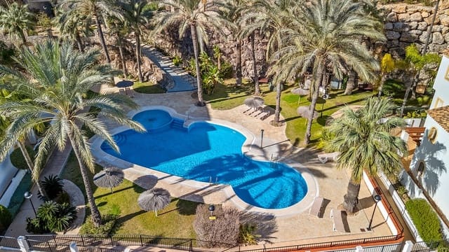 3 bedroom Penthouse for sale in Altea with pool garage - € 549,000 (Ref: 9602535)