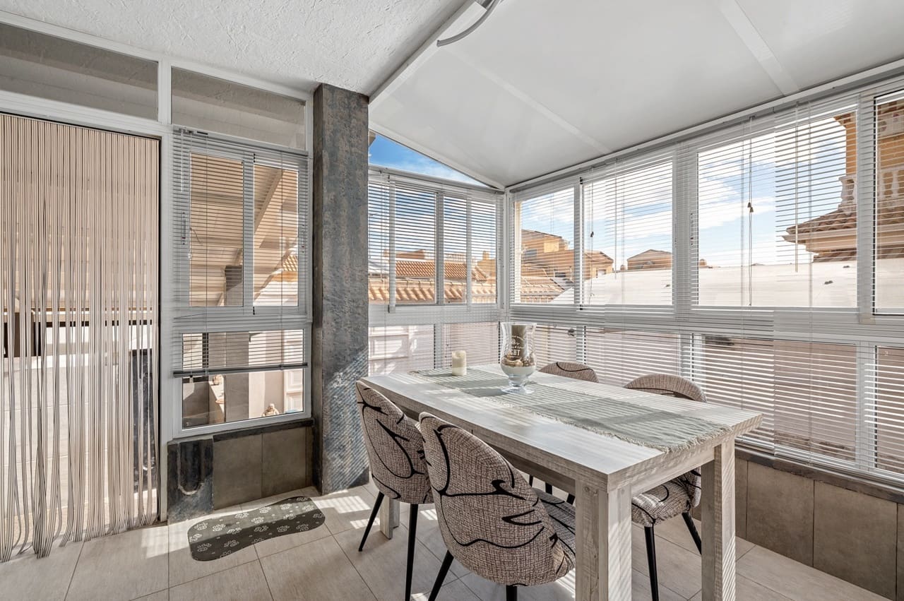 5 soveværelse Lejlighed til salg i Ciudad Quesada med swimmingpool - € 276.000 (Ref: 9602538)