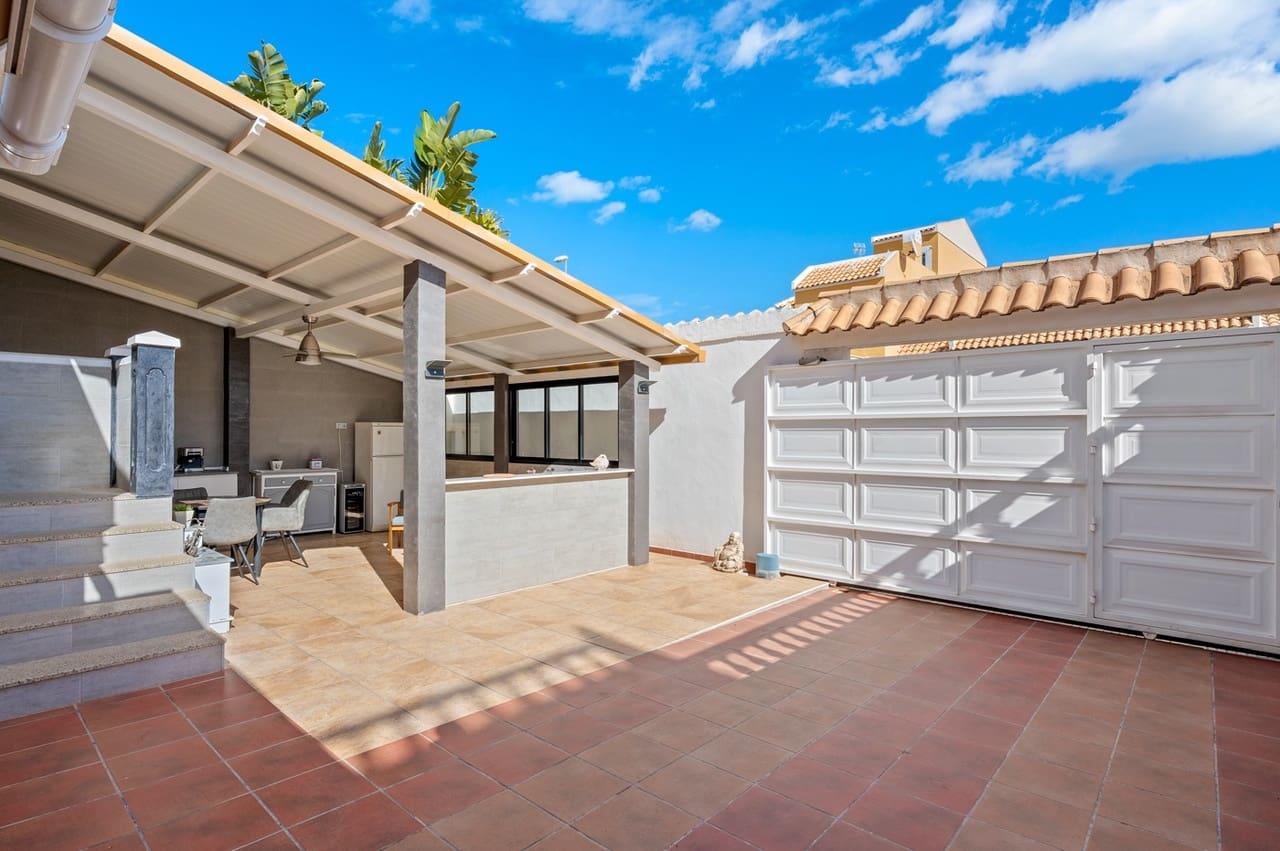 5 soveværelse Lejlighed til salg i Ciudad Quesada med swimmingpool - € 276.000 (Ref: 9602538)