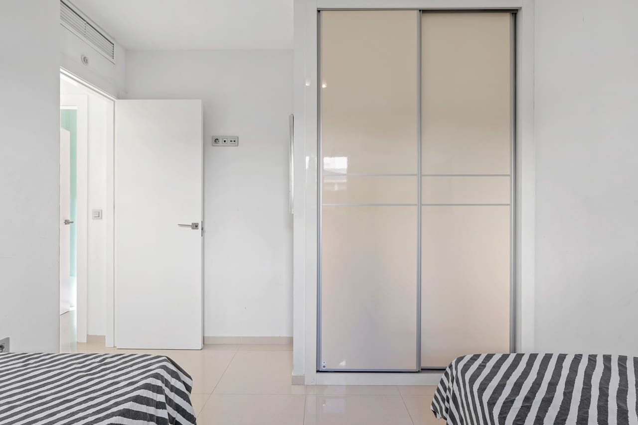 3 sypialnia Willa na sprzedaż w Ciudad Quesada z basenem garażem - 399 000 € (Ref: 9602539)