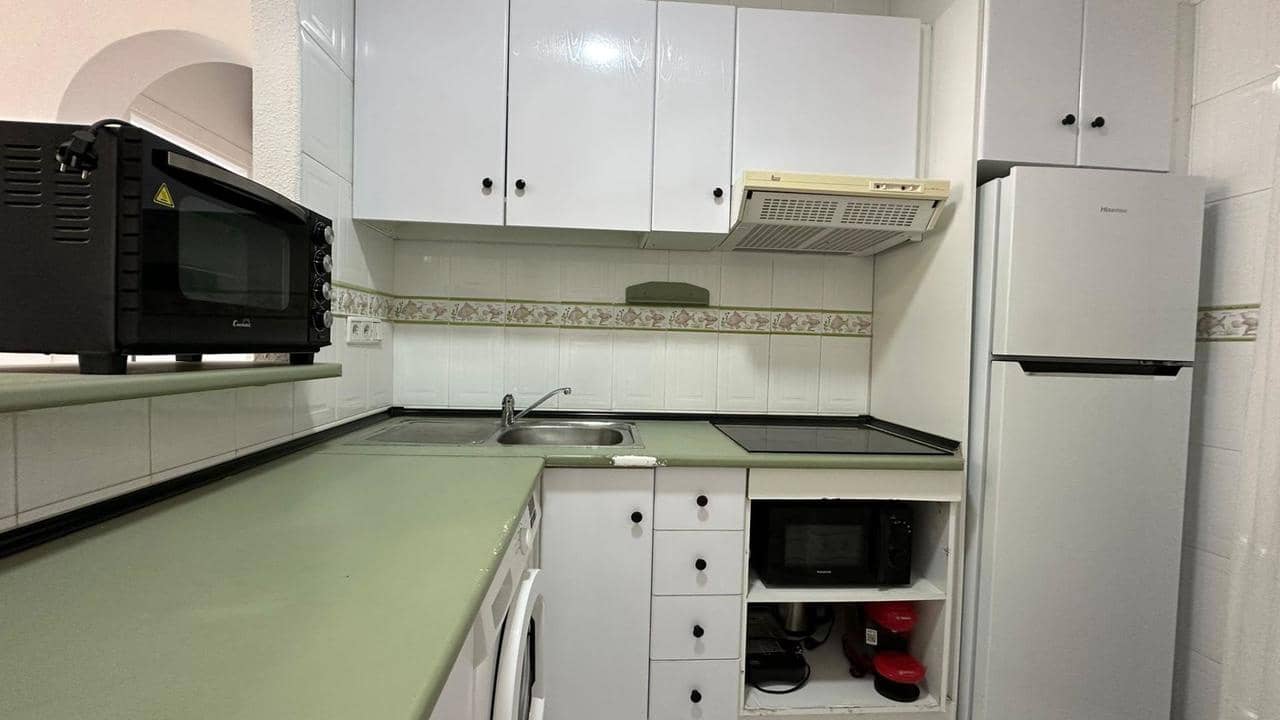 2 soveværelse Bungalow til salg i Orihuela Costa med swimmingpool - € 189.900 (Ref: 9607171)