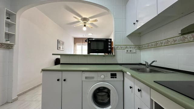 2 soveværelse Bungalow til salg i Dehesa de Campoamor, Orihuela med swimmingpool - € 189.900 (Ref: 9607171)