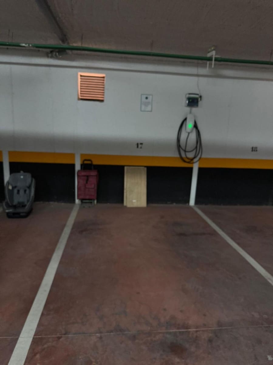 3 bedroom Townhouse for sale in Torrevieja with pool - € 379,000 (Ref: 9607172)