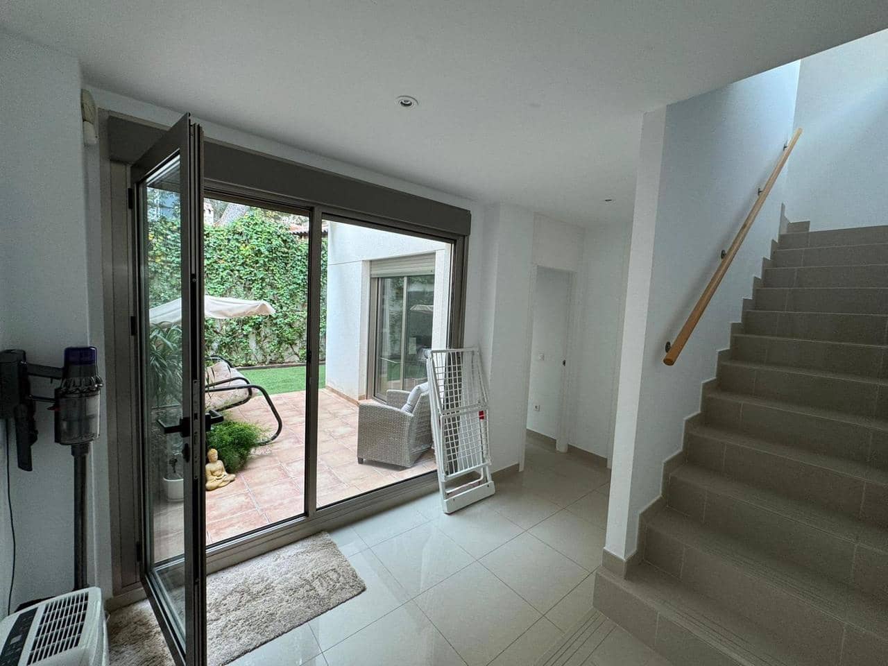 3 bedroom Townhouse for sale in Torrevieja with pool - € 379,000 (Ref: 9607172)