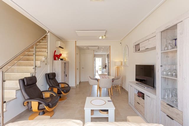 3 makuuhuone Huvila myytävänä paikassa Dehesa de Campoamor, Orihuela - 280 000 € (Ref: 9607178)