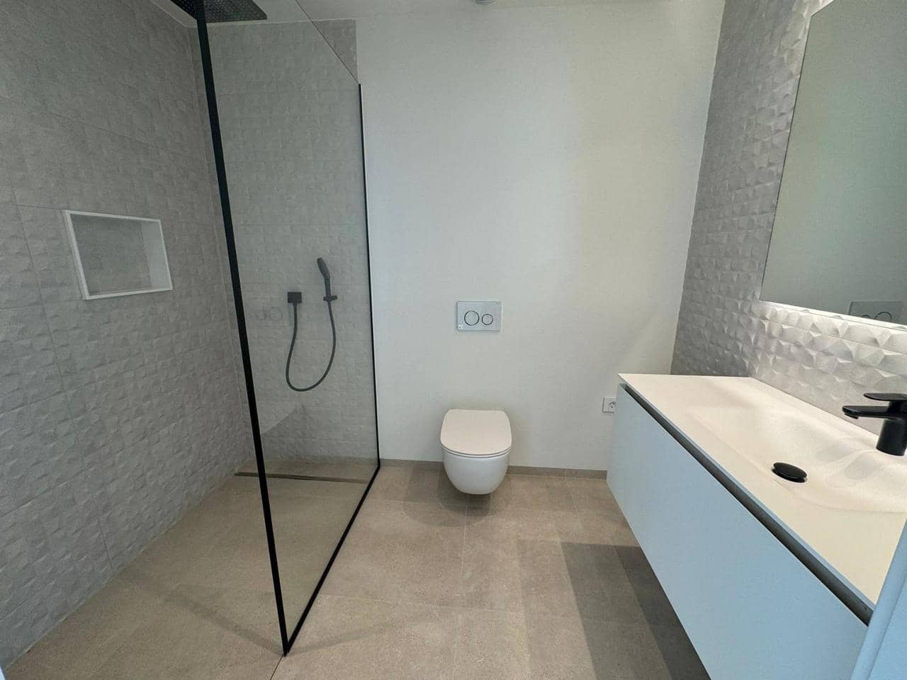 Apartamento de 2 habitaciones en Orihuela Costa en venta - 945.000 € (Ref: 9607180)