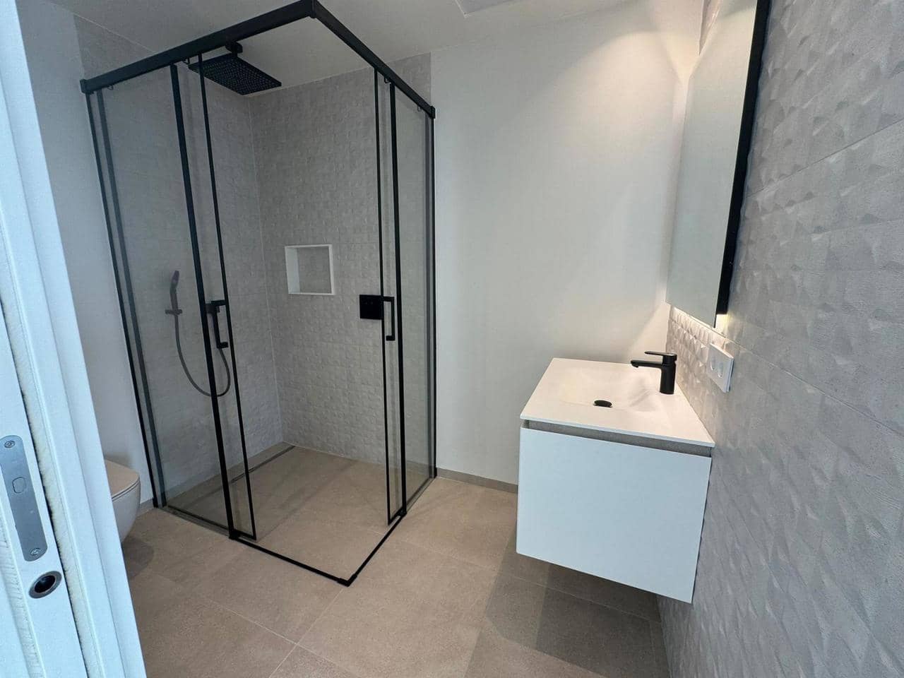 Apartamento de 2 habitaciones en Orihuela Costa en venta - 945.000 € (Ref: 9607180)