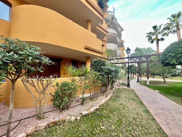 Bungalow de 2 habitaciones en El Molino, Torrevieja en venta con piscina - 245.000 € (Ref: 9614690)