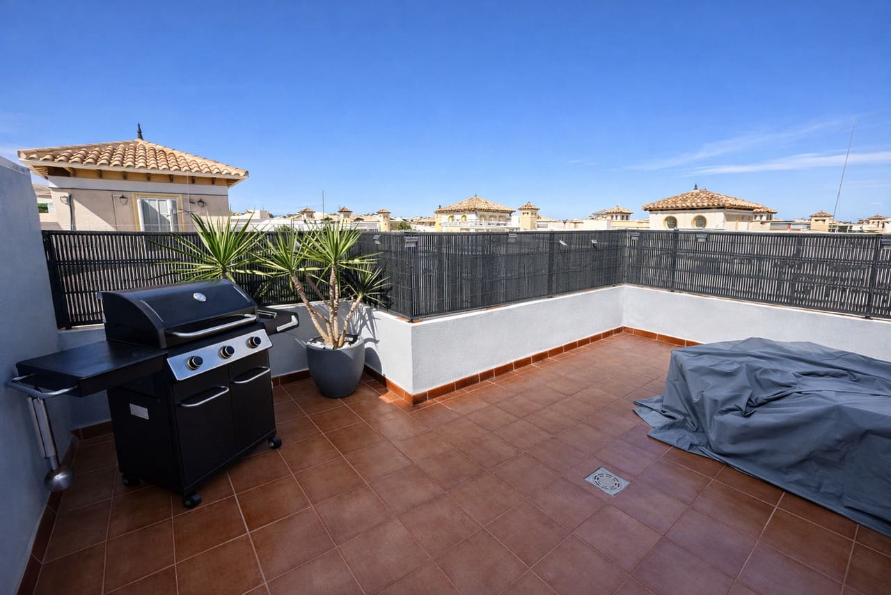 2 soverom Hus til salgs i Orihuela Costa - € 230 000 (Ref: 9614692)