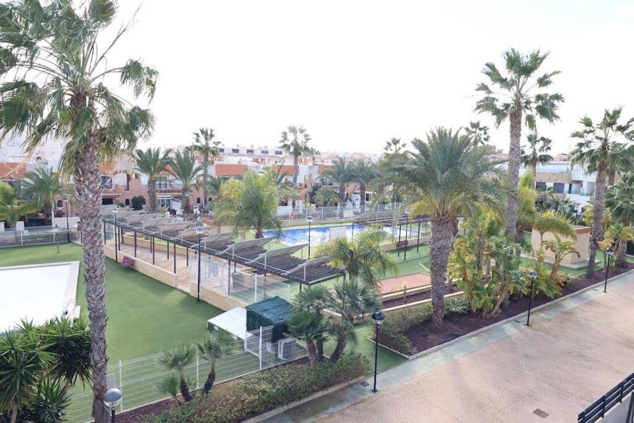 3 soveværelse Byhus til salg i Orihuela Costa - € 375.000 (Ref: 9618913)