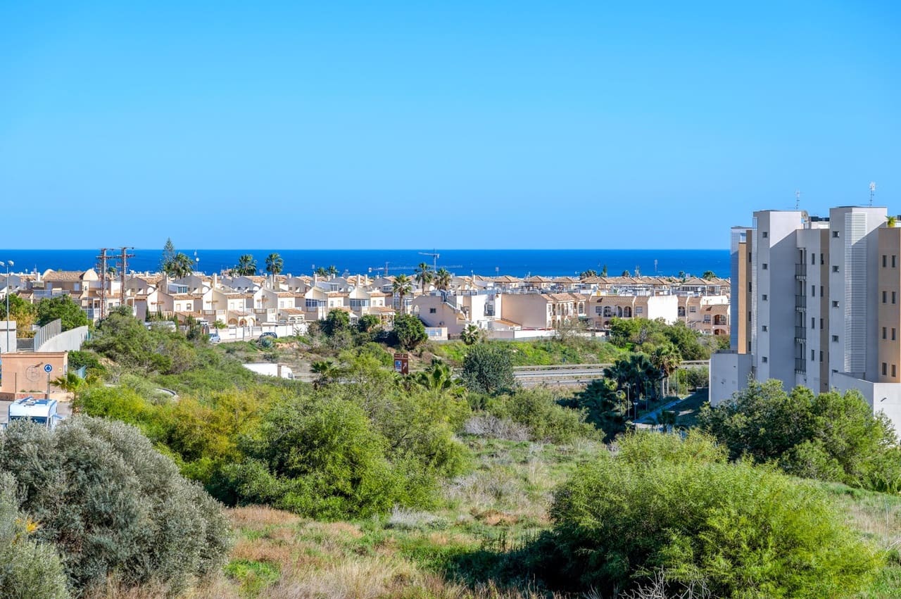 3 soveværelse Villa til salg i Orihuela Costa - € 289.000 (Ref: 9618916)