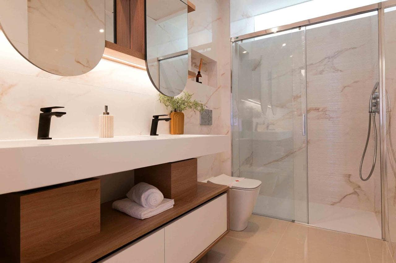 3 bedroom Bungalow for sale in Rojales with pool - € 444,500 (Ref: 9622307)