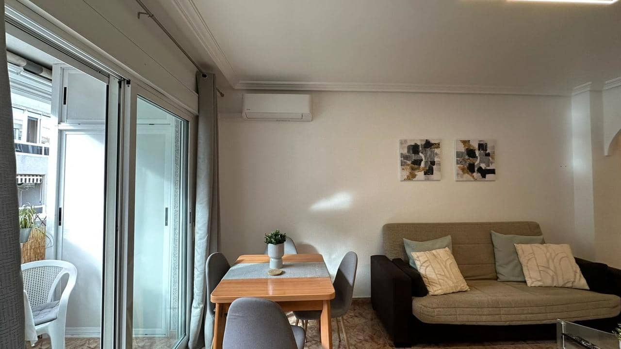 2 quarto Apartamento para venda em Torrevieja - 146 900 € (Ref: 9622319)