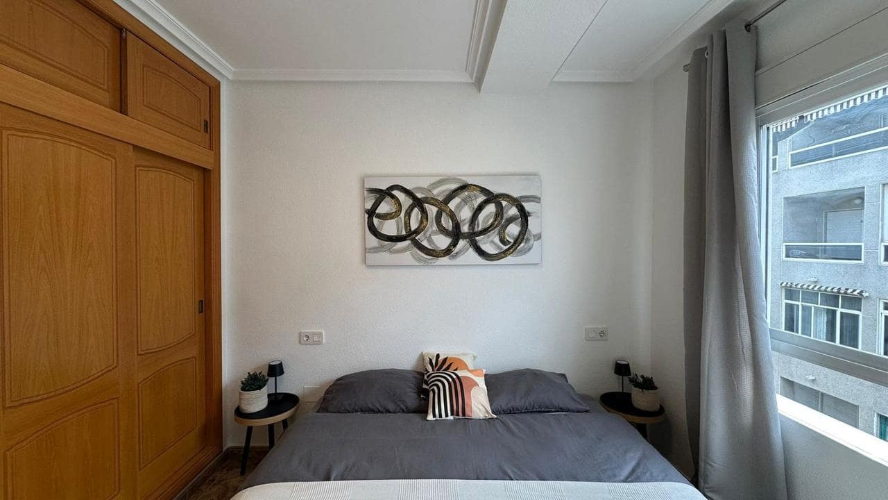 2 quarto Apartamento para venda em Torrevieja - 146 900 € (Ref: 9622319)