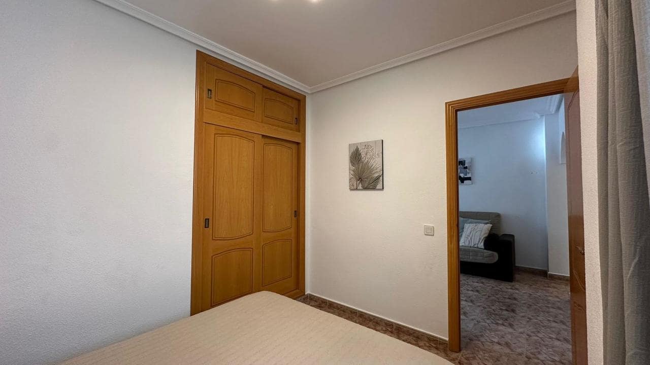 2 quarto Apartamento para venda em Torrevieja - 146 900 € (Ref: 9622319)
