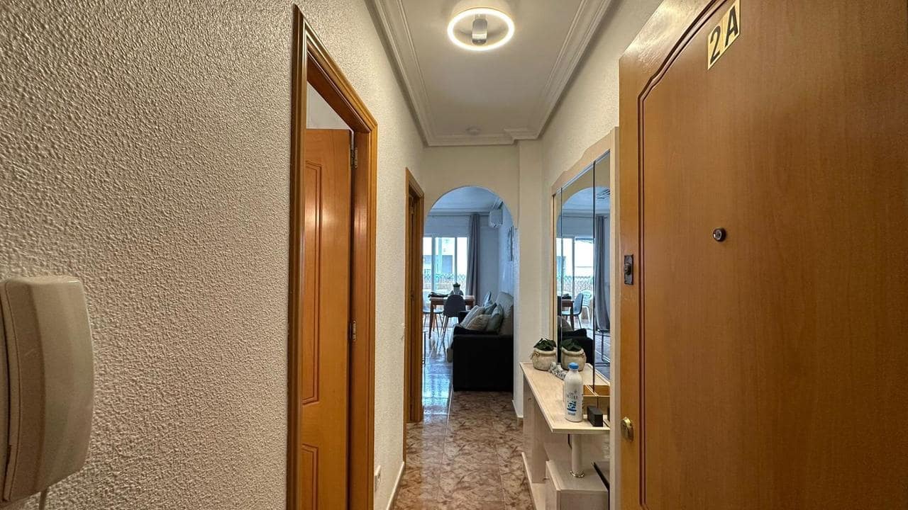 2 quarto Apartamento para venda em Torrevieja - 146 900 € (Ref: 9622319)