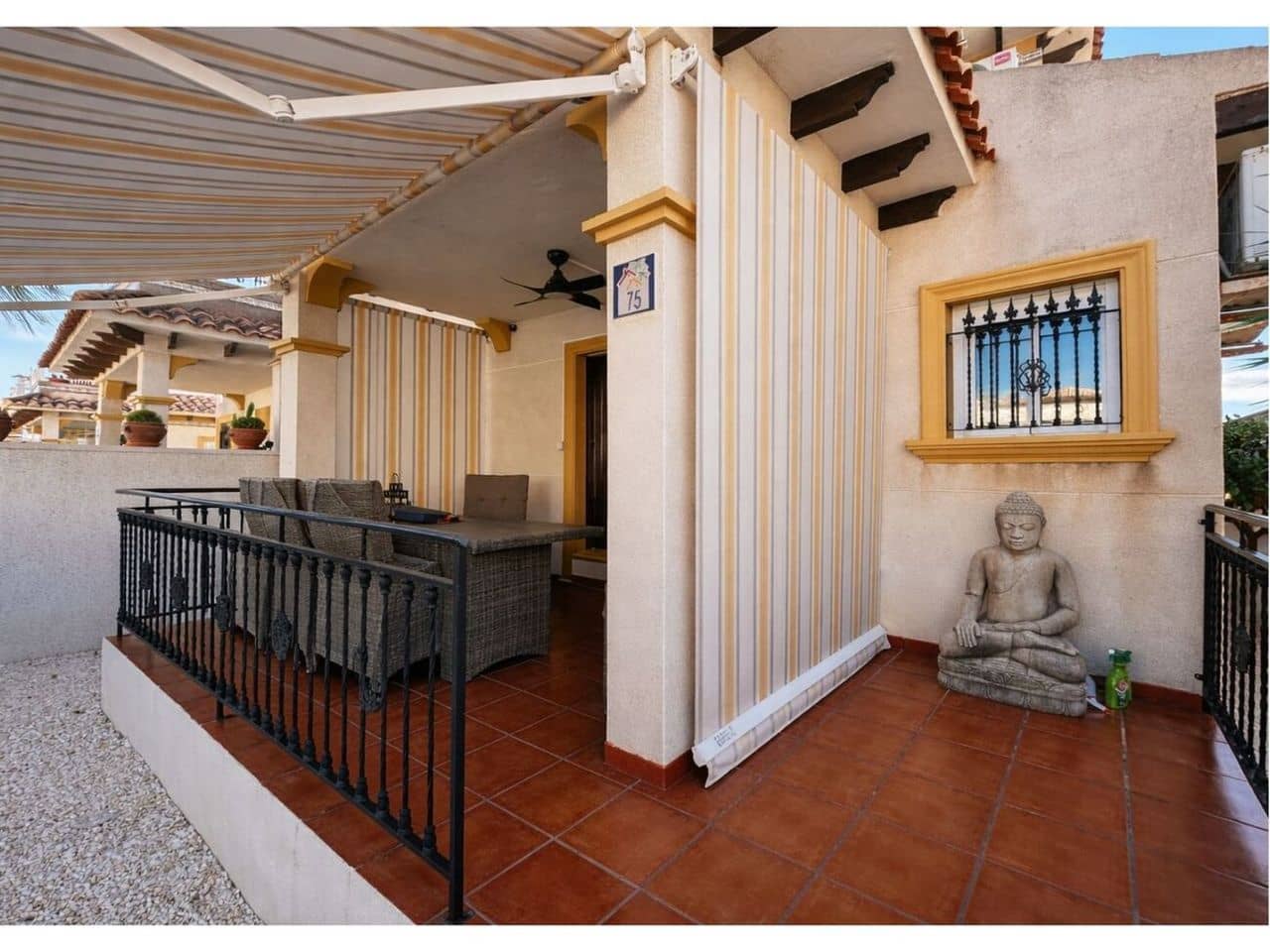 2 soverom Hus til salgs i La Zenia med svømmebasseng - € 230 000 (Ref: 9625297)