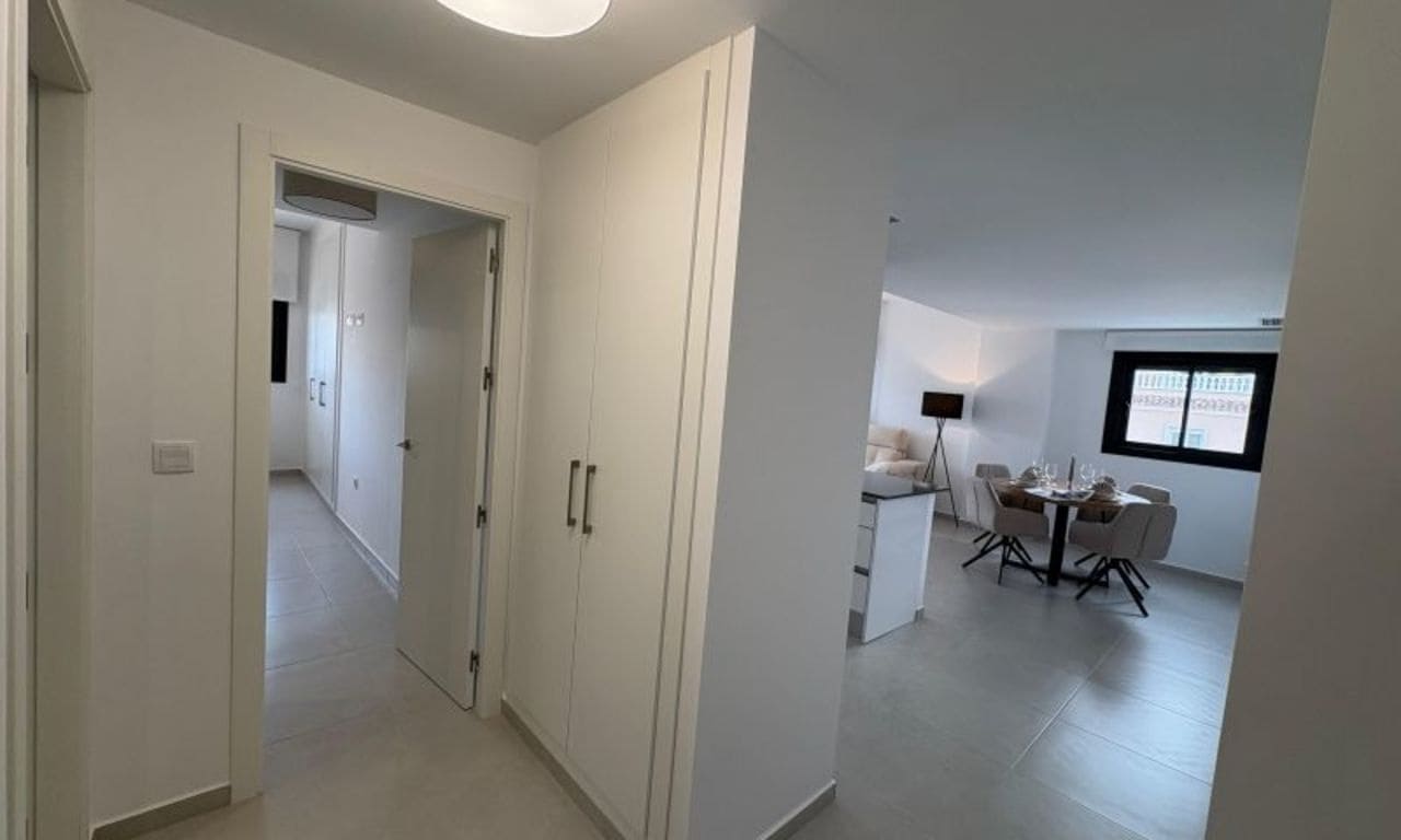 3 soveværelse Lejlighed til salg i Orihuela Costa med swimmingpool - € 390.000 (Ref: 9625306)