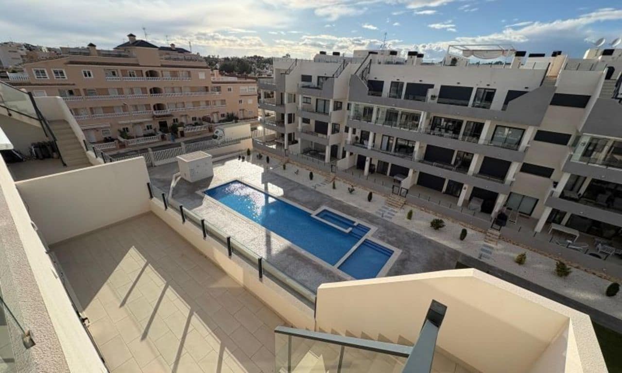 3 soveværelse Lejlighed til salg i Orihuela Costa med swimmingpool - € 390.000 (Ref: 9625306)