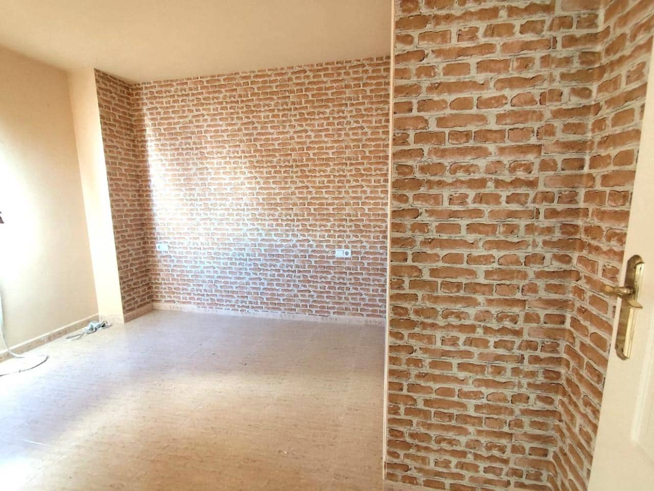 2 soveværelse Lejlighed til salg i Torrevieja - € 138.000 (Ref: 9627182)