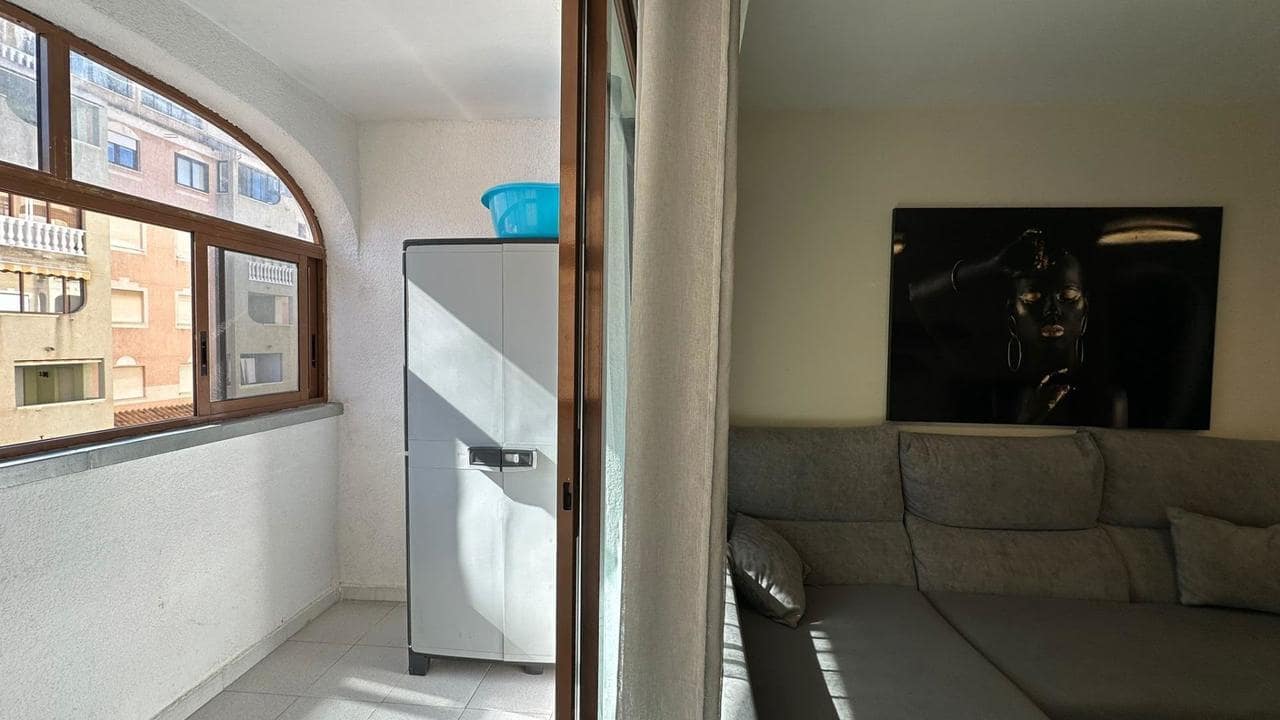 3 soveværelse Lejlighed til salg i Torrevieja med swimmingpool - € 169.900 (Ref: 9627183)