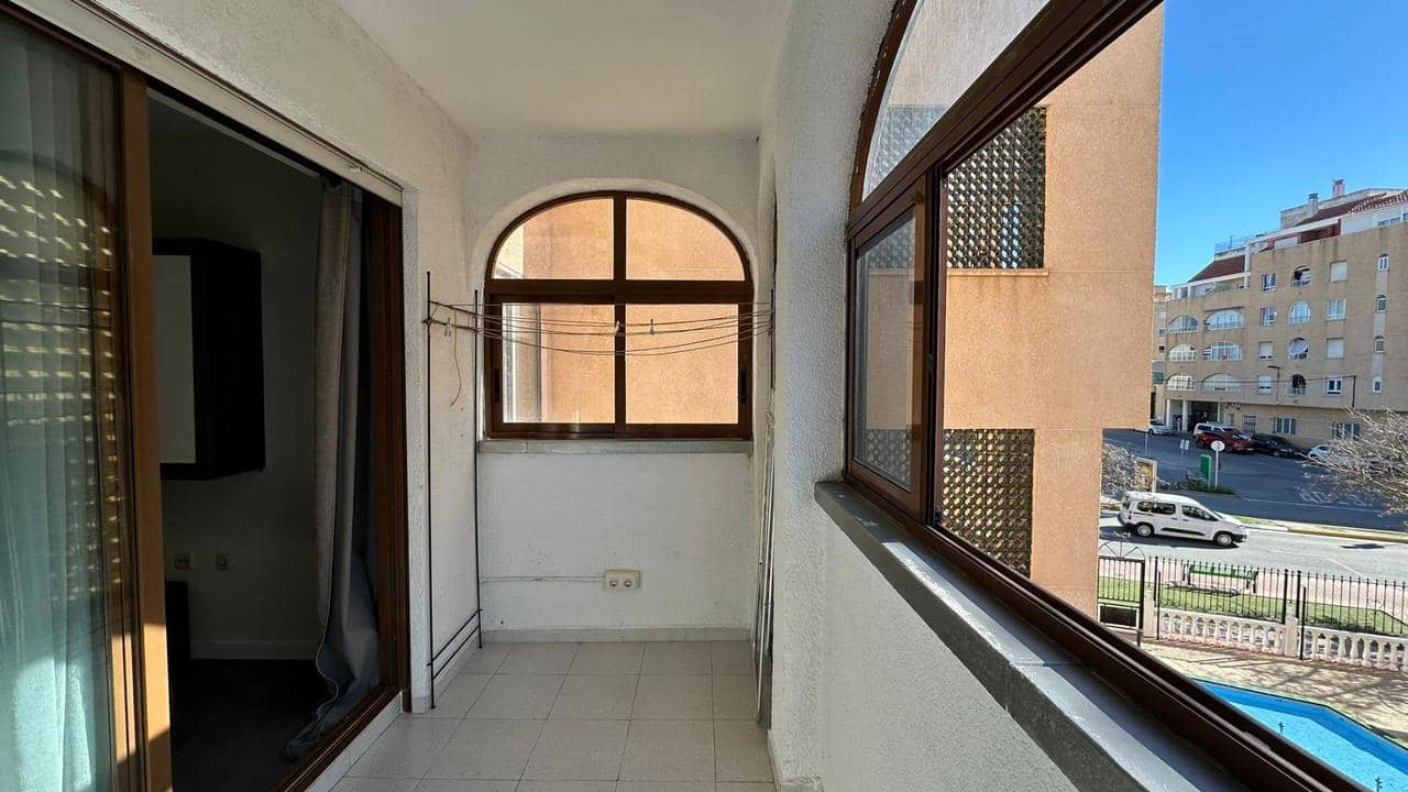 3 soveværelse Lejlighed til salg i Torrevieja med swimmingpool - € 169.900 (Ref: 9627183)