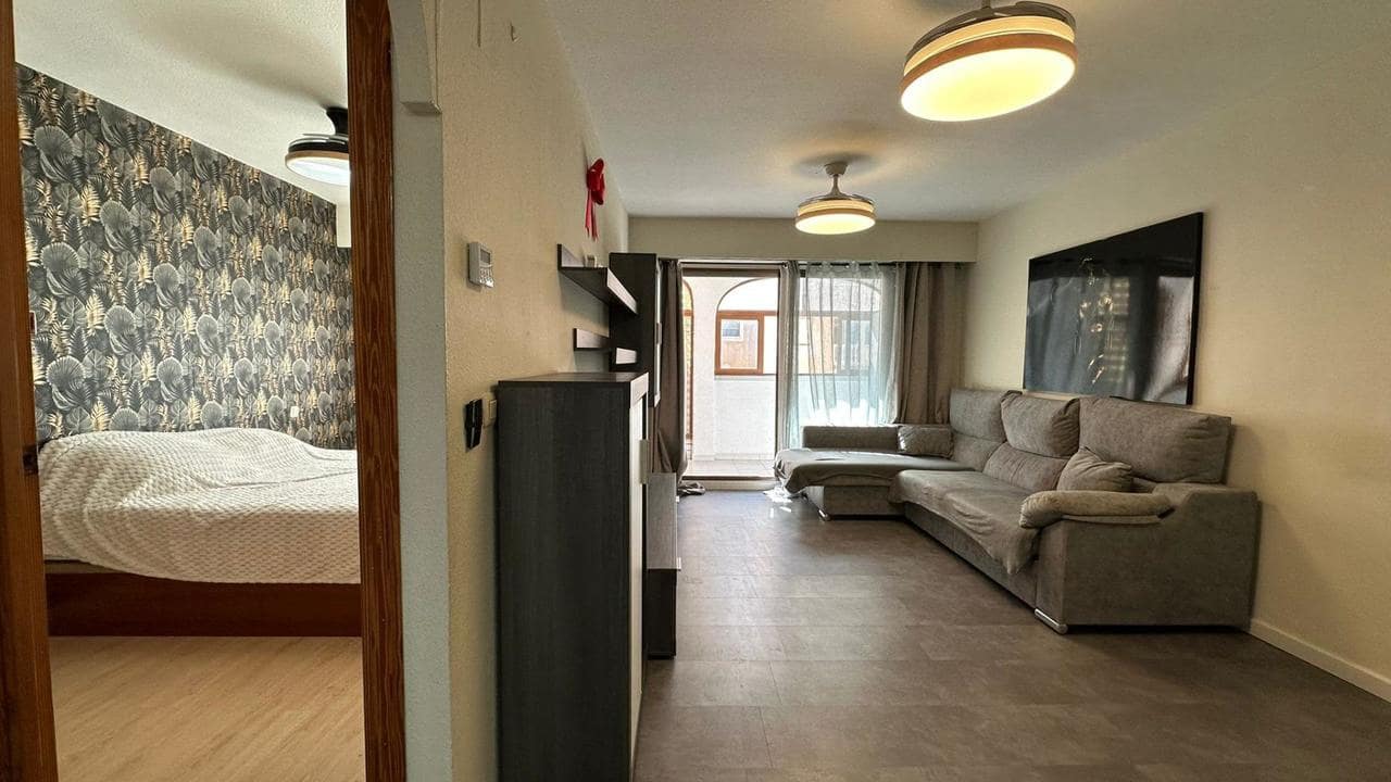 3 soveværelse Lejlighed til salg i Torrevieja med swimmingpool - € 169.900 (Ref: 9627183)