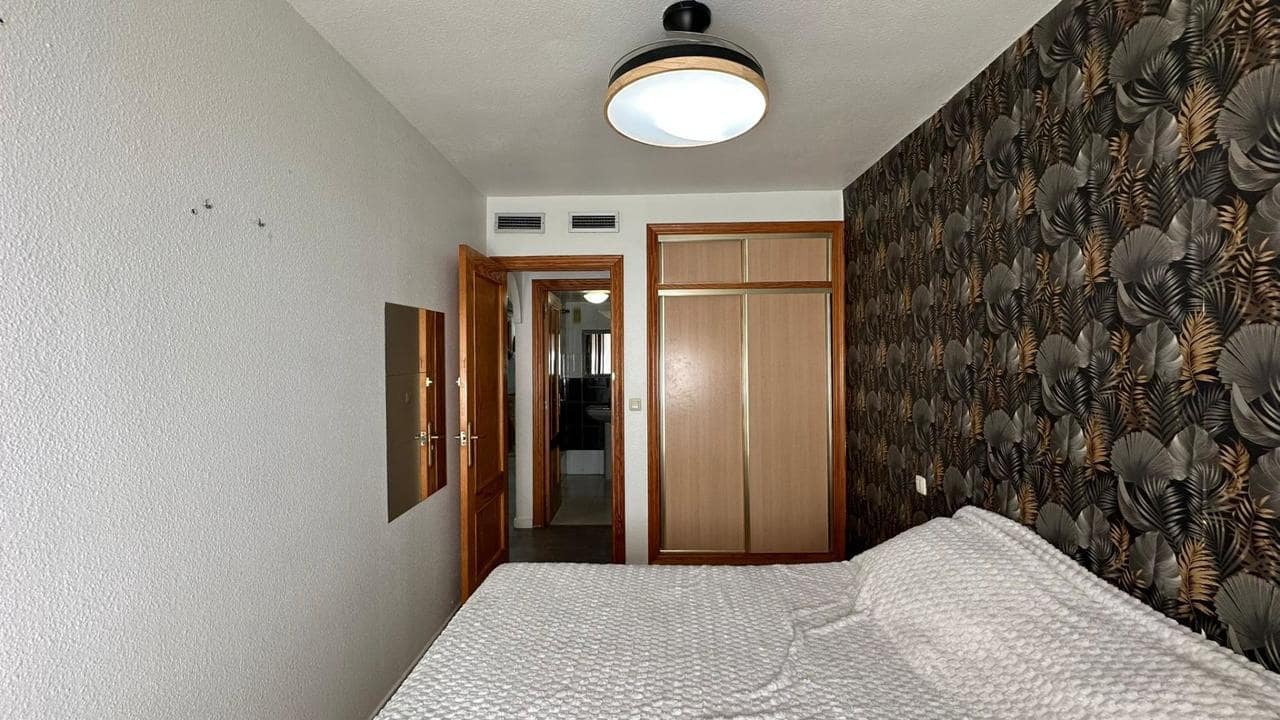 3 soveværelse Lejlighed til salg i Torrevieja med swimmingpool - € 169.900 (Ref: 9627183)