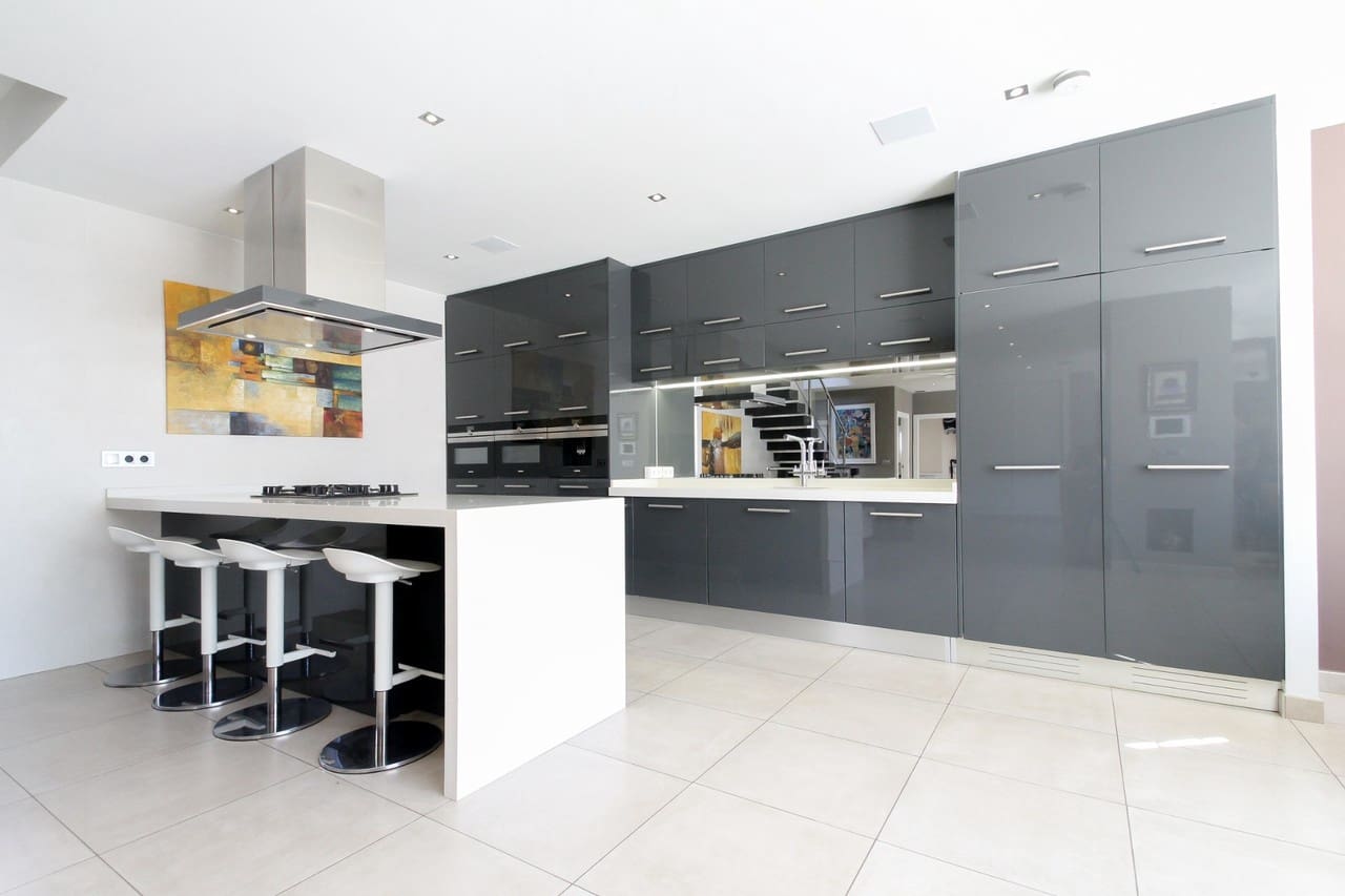 4 quarto Moradia para venda em Torrevieja - 1 075 000 € (Ref: 9629589)