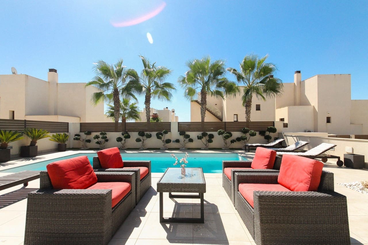 4 quarto Moradia para venda em Torrevieja - 1 075 000 € (Ref: 9629589)