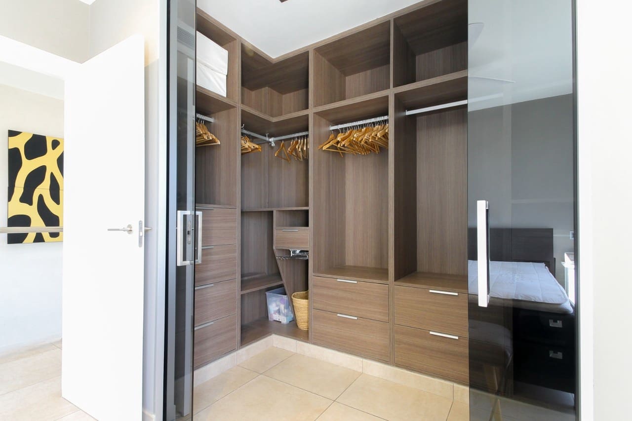 4 quarto Moradia para venda em Torrevieja - 1 075 000 € (Ref: 9629589)