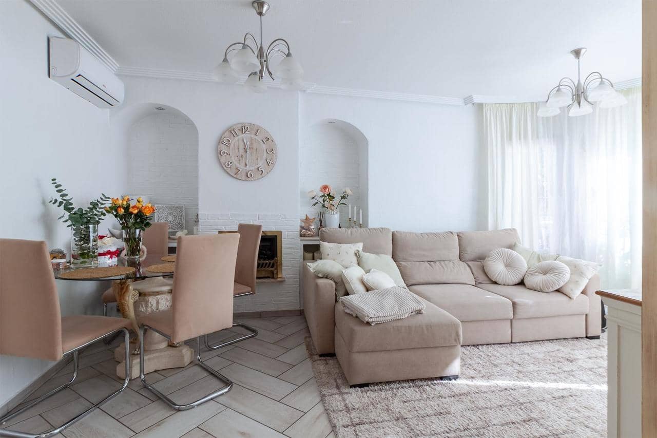 4 chambre Villa/Maison à vendre à Orihuela Costa avec piscine - 339 990 € (Ref: 9629591)