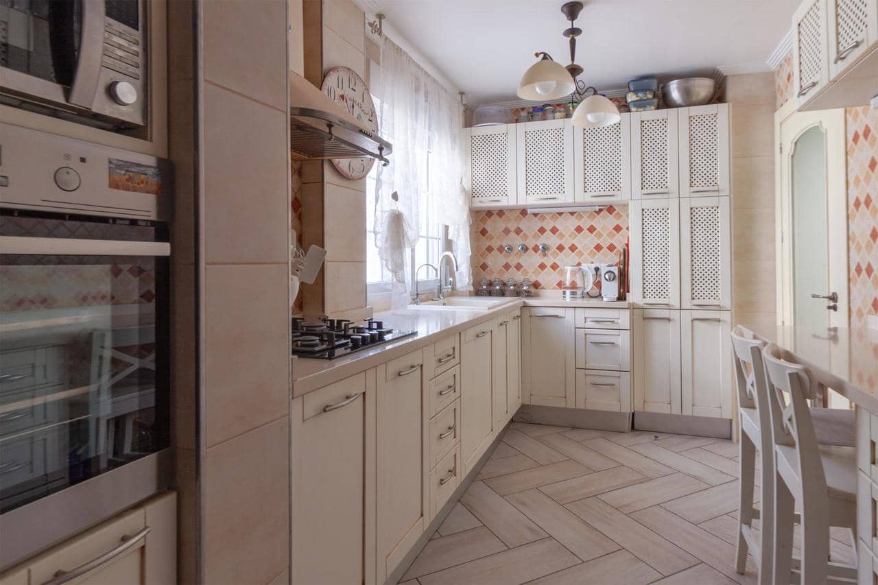 4 bedroom Villa for sale in Orihuela Costa with pool - € 339,990 (Ref: 9629591)