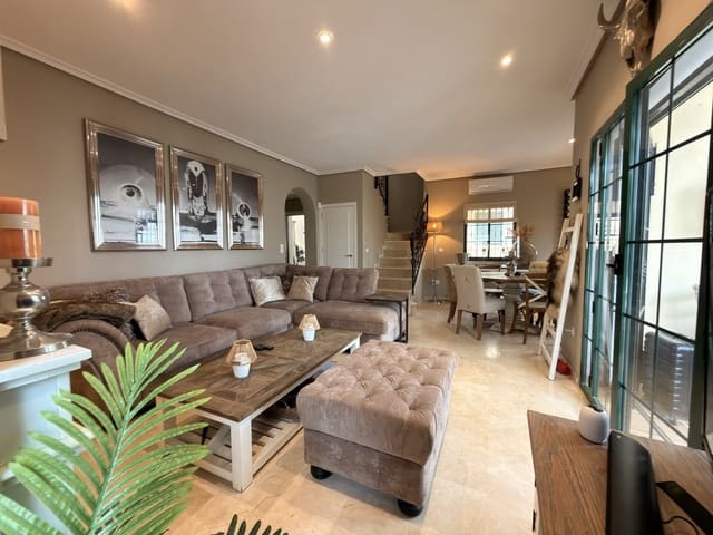 3 chambre Villa/Maison à vendre à Dehesa de Campoamor, Orihuela avec piscine - 400 000 € (Ref: 9629601)