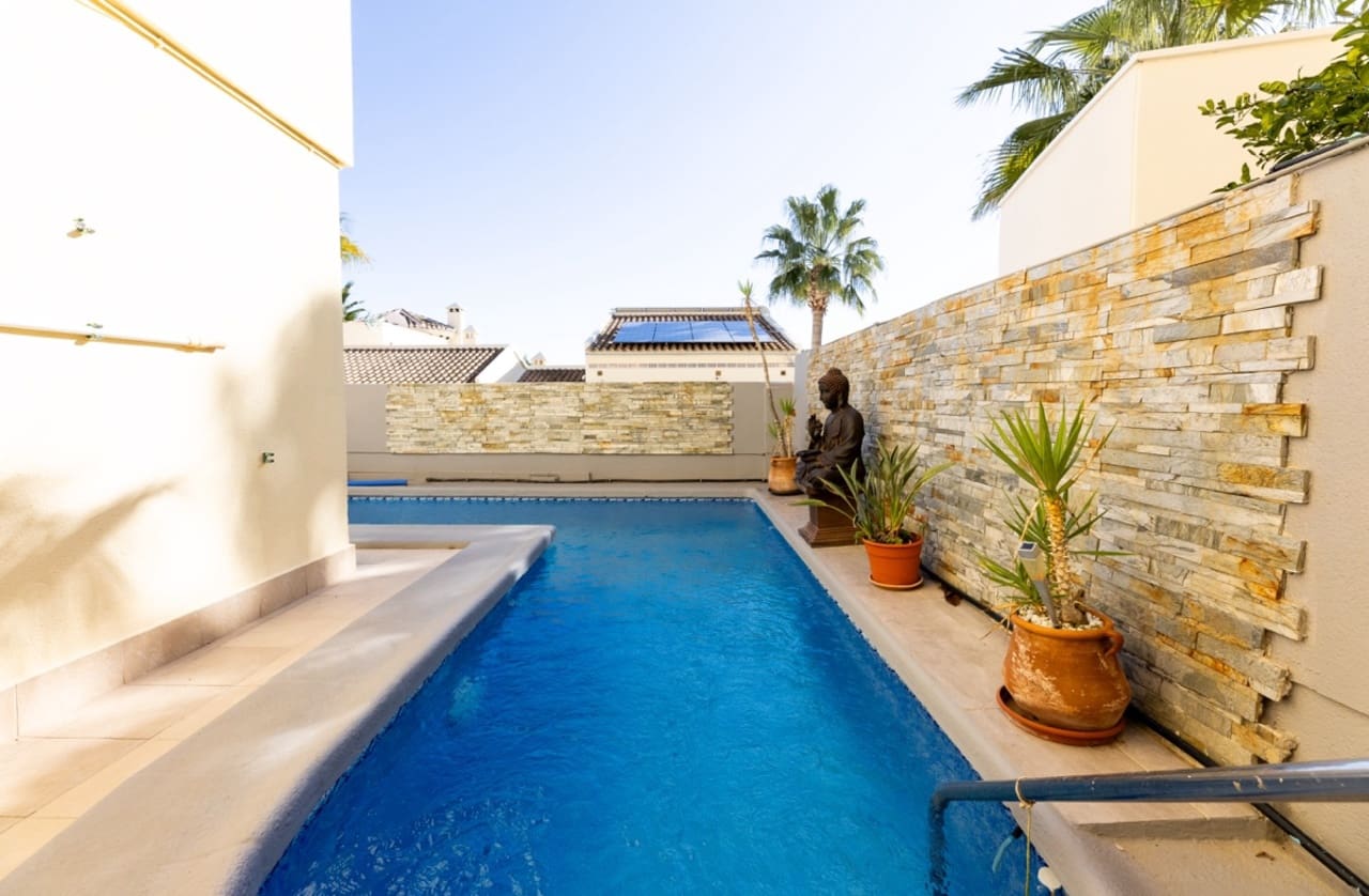 4 quarto Moradia para venda em Las Ramblas Golf com piscina - 329 995 € (Ref: 9629608)