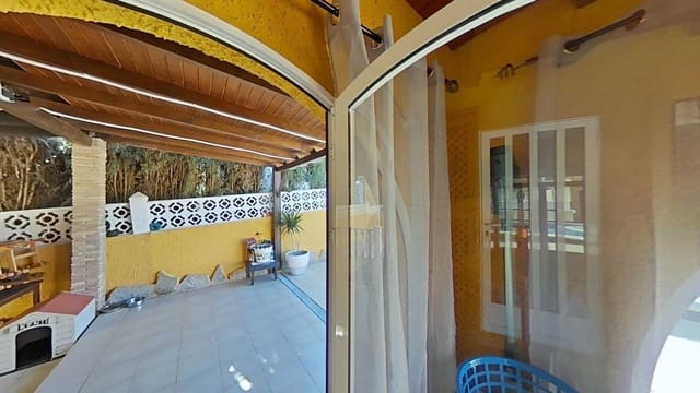2 slaapkamer Villa te koop in El Molino, Torrevieja met zwembad - € 450.000 (Ref: 9633755)