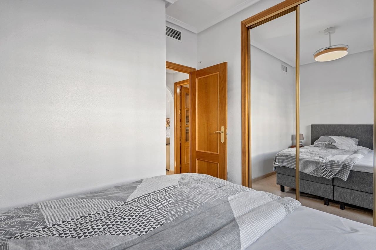 3 slaapkamer Huis te koop in San Miguel de Salinas - € 219.000 (Ref: 9633760)