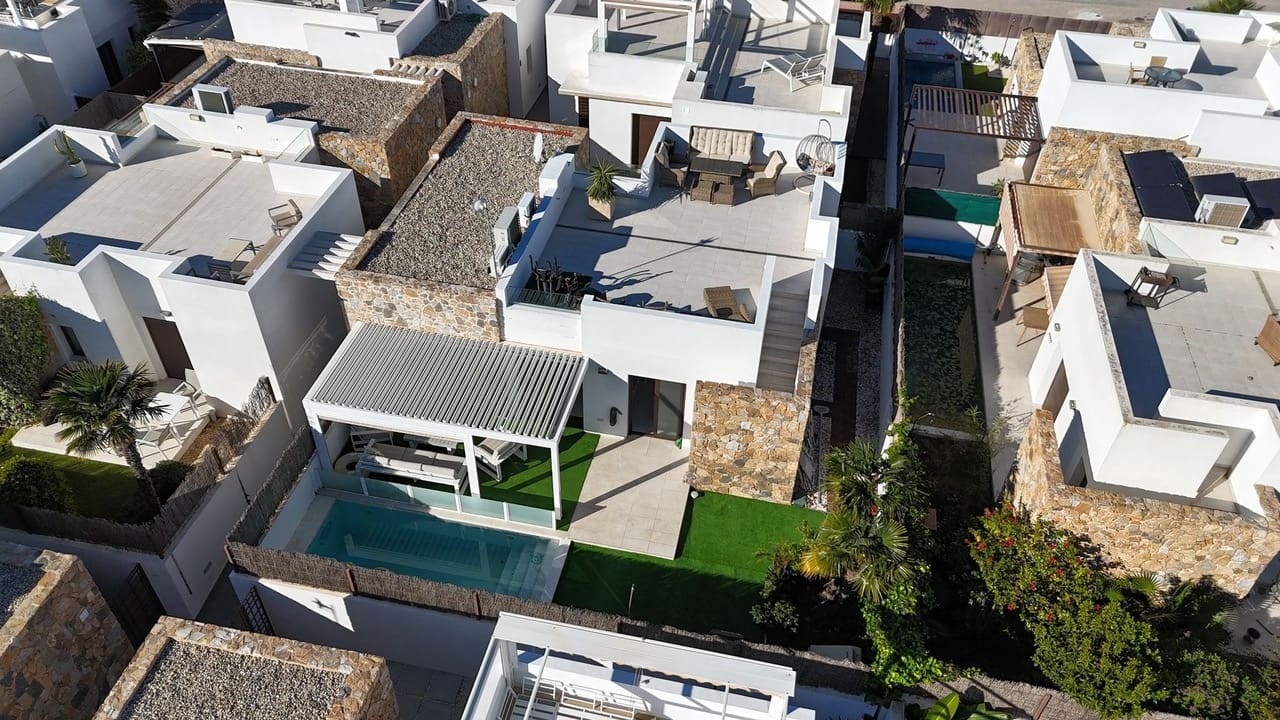 3 soverom Villa til salgs i Cabo Roig - € 360 000 (Ref: 9633770)