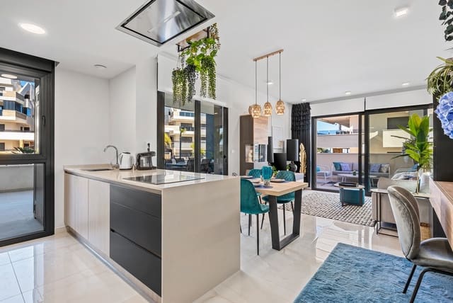 3 soveværelse Lejlighed til salg i Dehesa de Campoamor, Orihuela med swimmingpool - € 589.900 (Ref: 9633786)