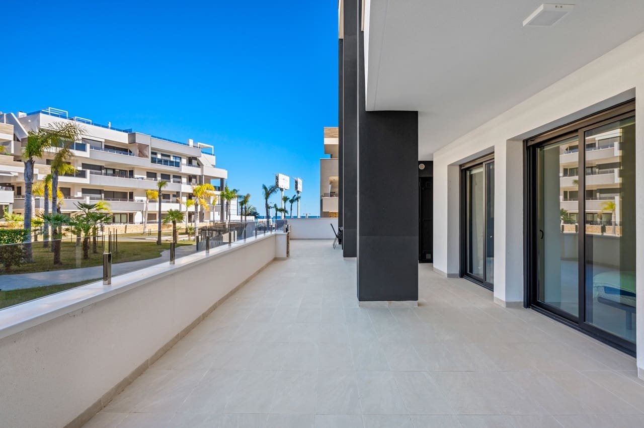 3 sypialnia Apartament na sprzedaż w Orihuela Costa z basenem garażem - 589 900 € (Ref: 9633786)