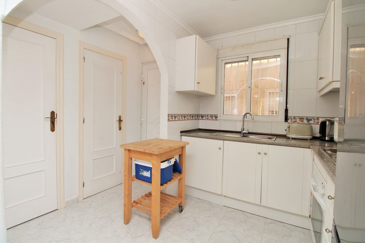 3 chambre Maison de Ville à vendre à Playa Flamenca avec piscine - 234 900 € (Ref: 9633791)