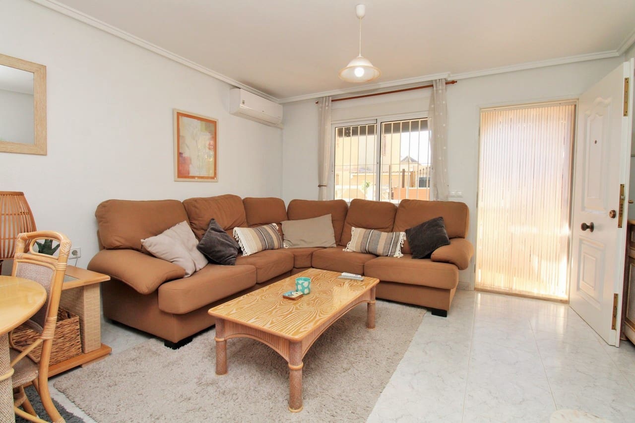 3 chambre Maison de Ville à vendre à Playa Flamenca avec piscine - 234 900 € (Ref: 9633791)