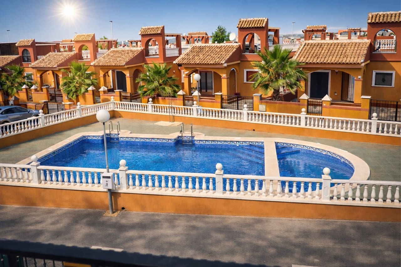 2 soveværelse Villa til salg i Torrevieja - € 239.000 (Ref: 9633793)