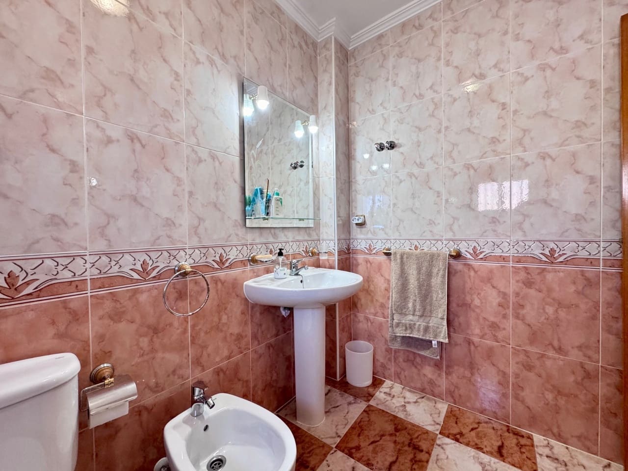 2 sypialnia Dom na sprzedaż w Villamartin - 185 000 € (Ref: 9633794)