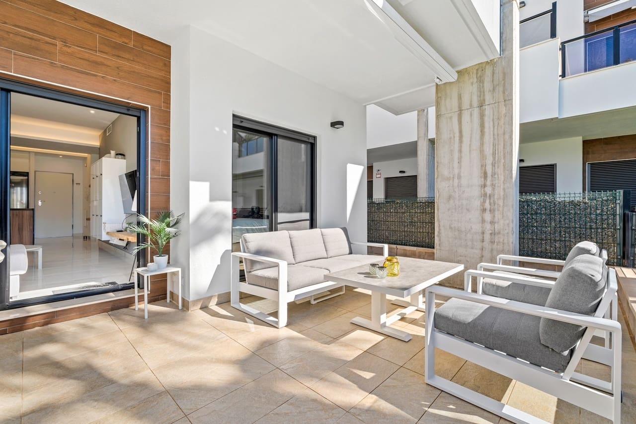 2 Zimmer Apartment zu verkaufen in Guardamar del Segura - 265.000 € (Ref: 9633795)