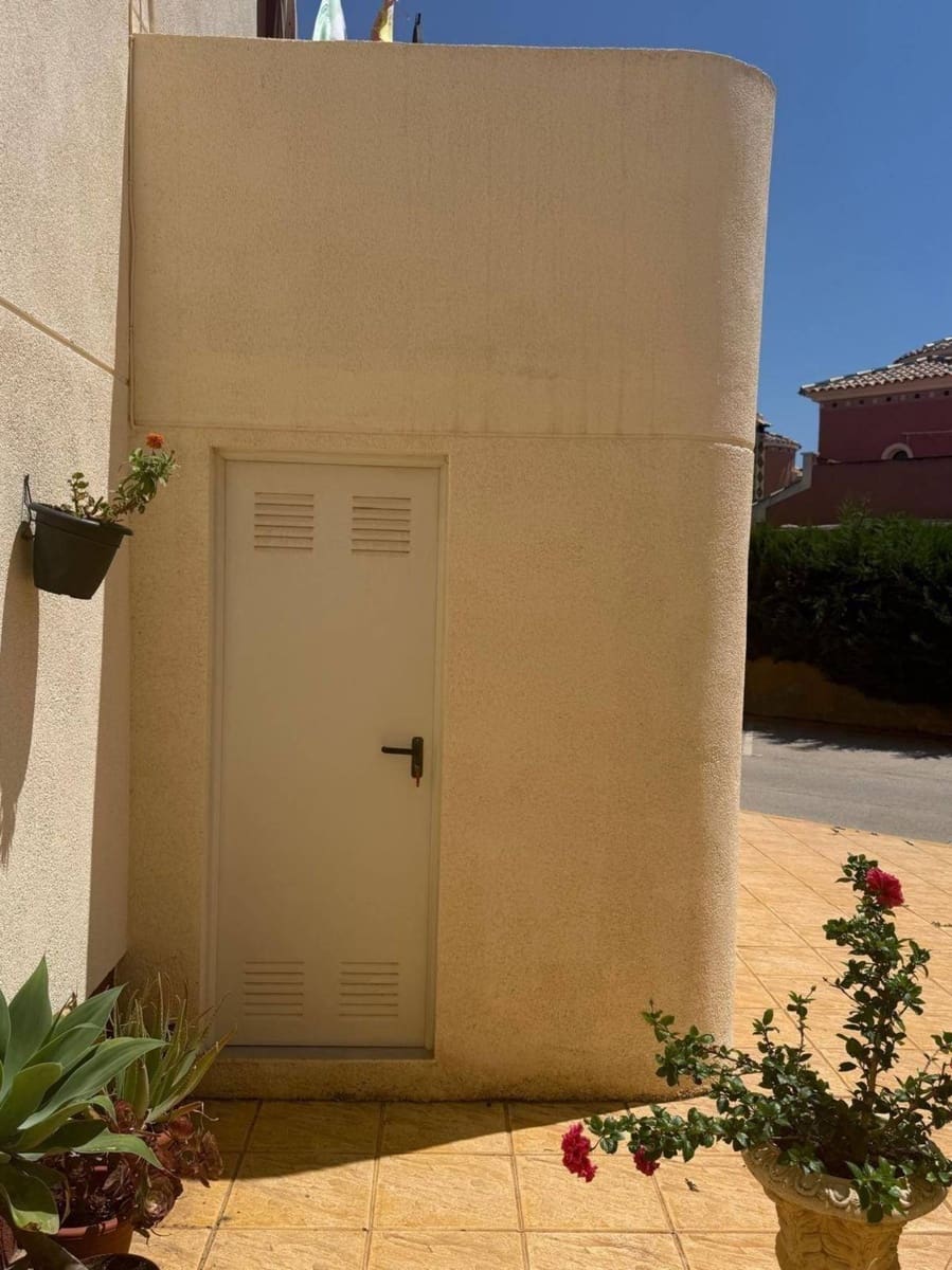 3 chambre Bungalow à vendre à Orihuela Costa avec piscine - 149 900 € (Ref: 9633810)