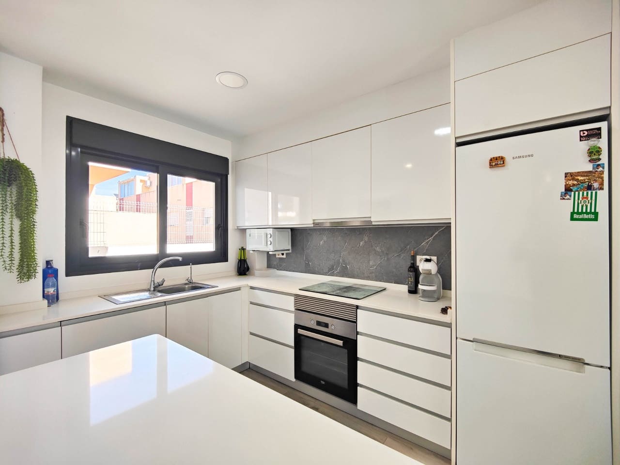 3 quarto Apartamento para venda em Guardamar del Segura - 289 900 € (Ref: 9636420)