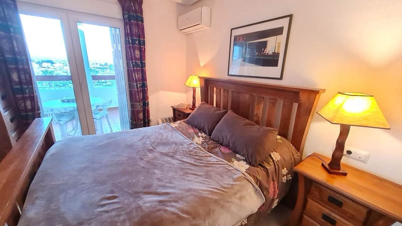 2 sovrum Takvåning till salu i Villamartin - 229 900 € (Ref: 9636423)