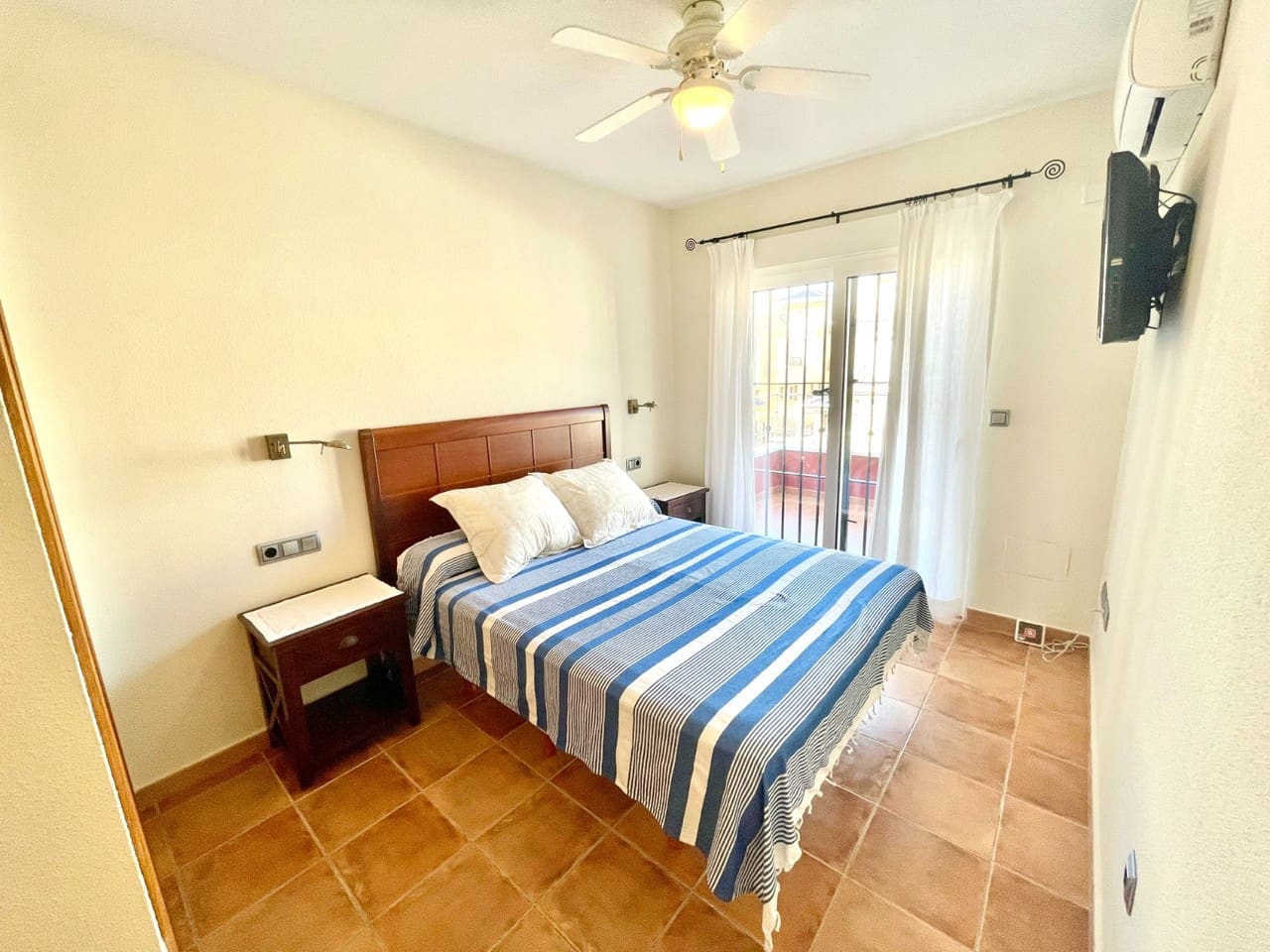 4 sypialnia Dom na sprzedaż w Torre de la Horadada z garażem - 460 000 € (Ref: 9636425)