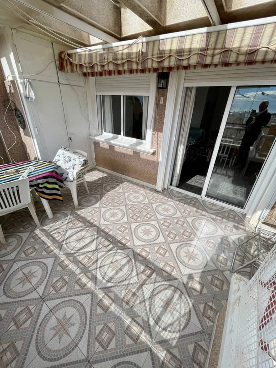 3 slaapkamer Penthouse te koop in Torrevieja - € 194.000 (Ref: 9636426)